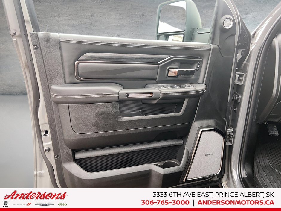 2026 Ram 2500 REBEL Cummins HO Diesel / Rebel Level 2 / harman/kardon Audio