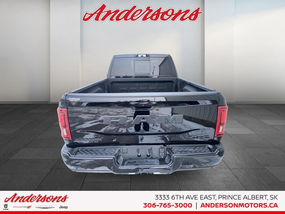 2026 Ram 2500 LARAMIE 6.7L Cummins Turbo-Diesel / Mega Cab / Leather-Faced / Night Edition