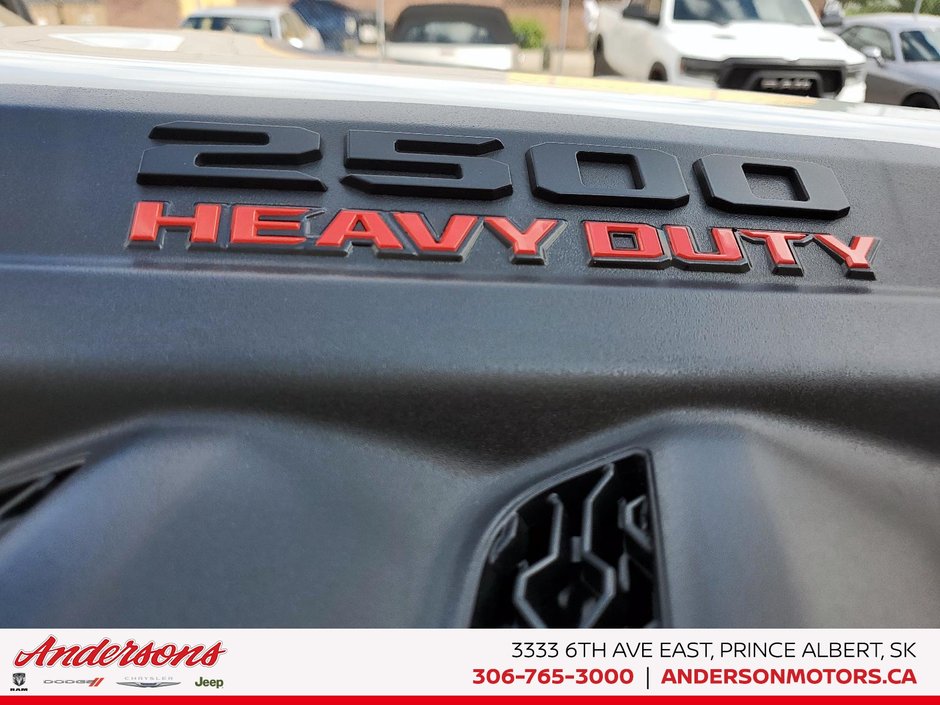 2026 Ram 2500 REBEL 6.7L Cummins Turbo-Diesel / Crew Cab / Leather-Faced