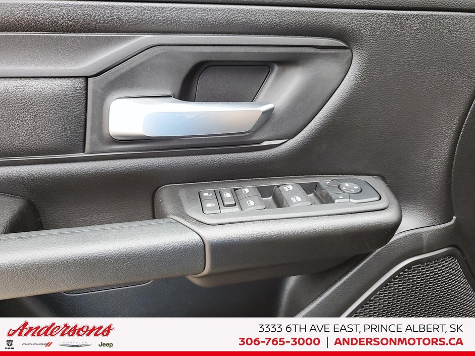 2025 Ram 1500 TRADESMAN