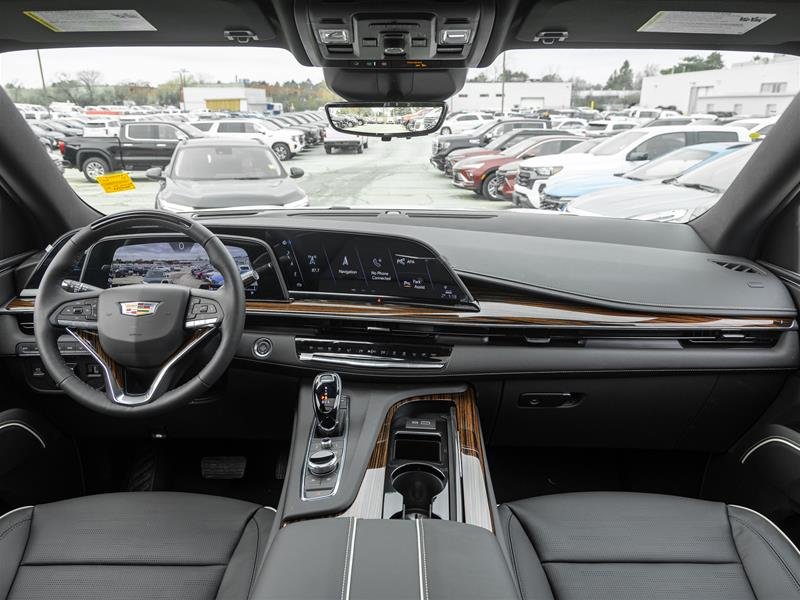 2024 Cadillac Escalade Premium Luxury-30