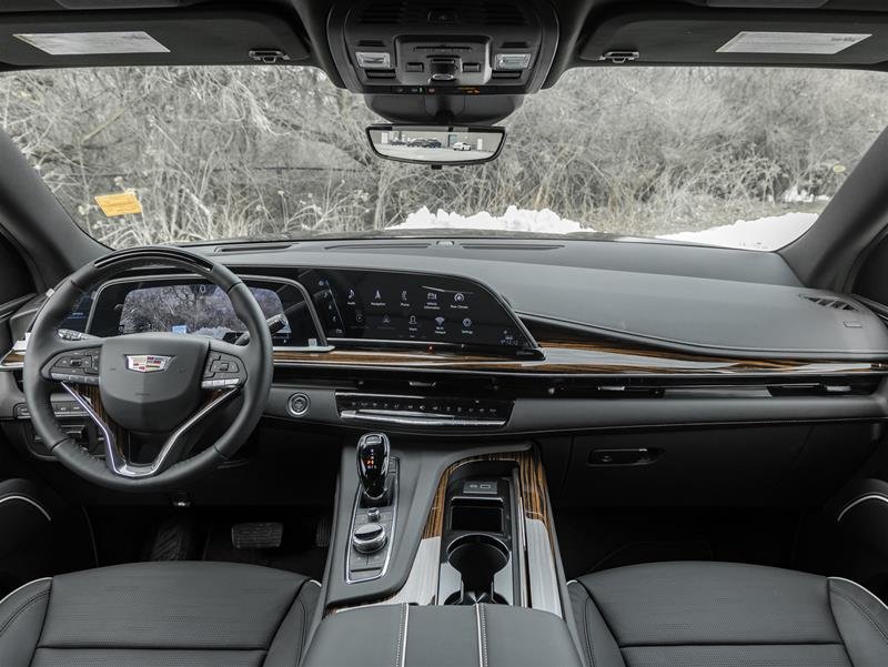 2024 Cadillac Escalade Premium Luxury-33