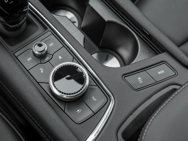 2024 Cadillac XT6 Premium Luxury AWD Premium Luxury-18