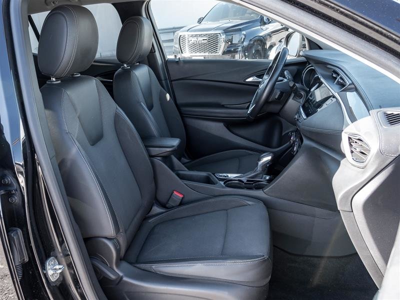 2022 Buick Encore Gx Preferred AWD-19
