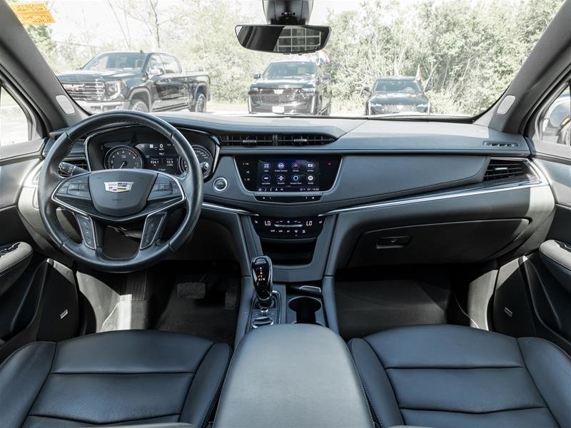 2022 Cadillac XT5 AWD Premium Luxury-29