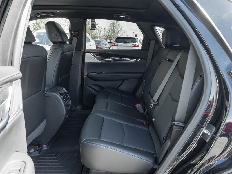 2022 Cadillac XT5 AWD Premium Luxury-24
