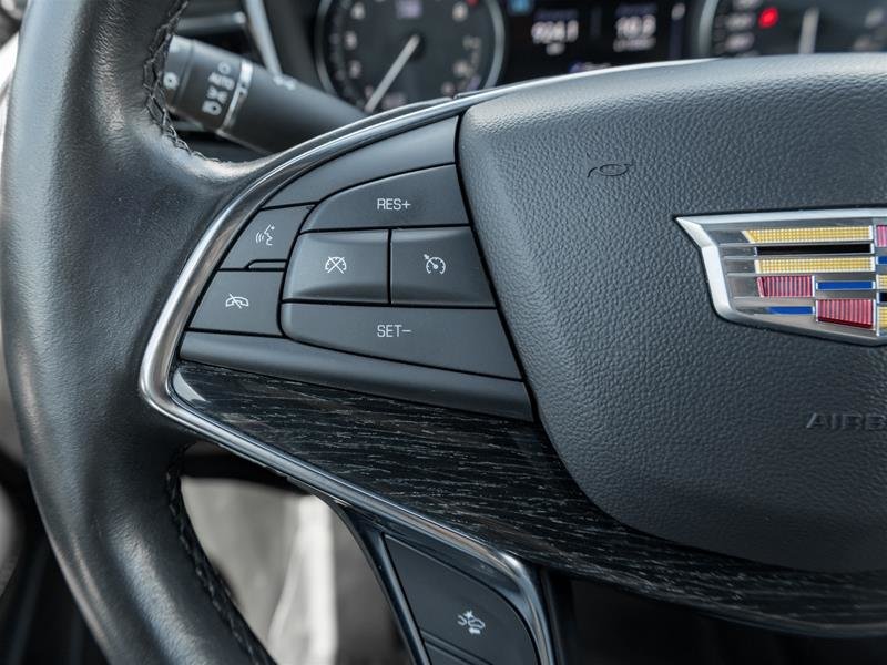 2022 Cadillac XT5 AWD Premium Luxury-10