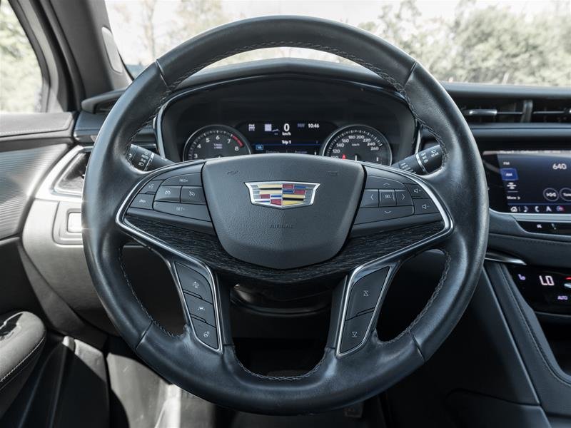 2022 Cadillac XT5 AWD Premium Luxury-7
