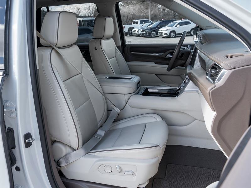 2023 GMC Yukon 4x4 Denali-27
