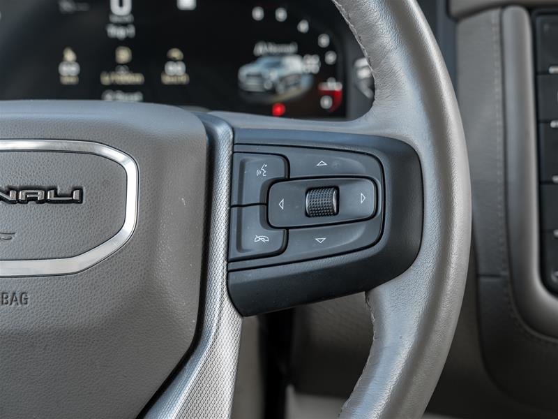 2023 GMC Yukon 4x4 Denali-11