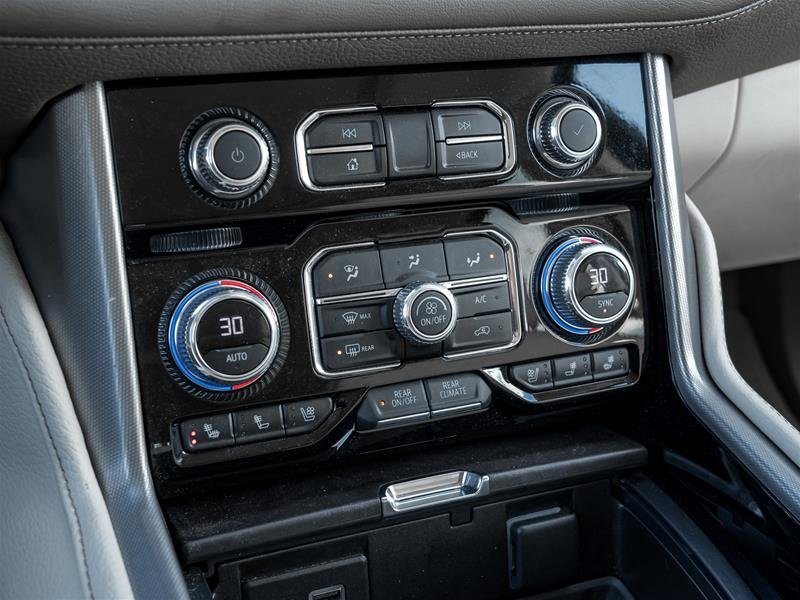 2023 GMC Yukon 4x4 Denali-21