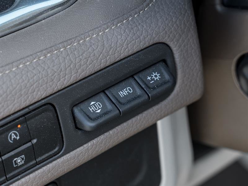 2023 GMC Yukon 4x4 Denali-19