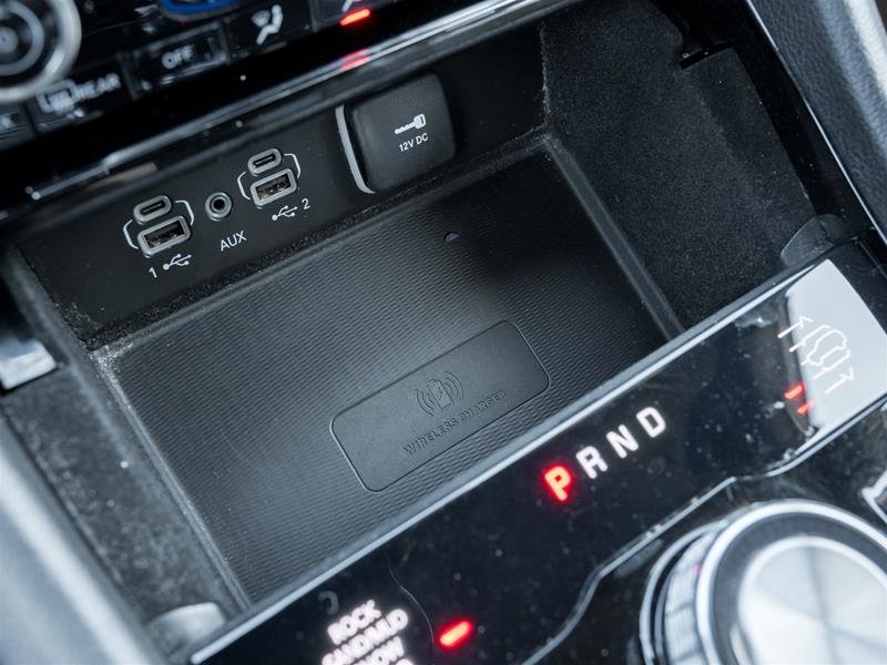 2022 Jeep Grand Cherokee L 4x4 Overland-19