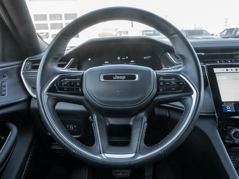 2022 Jeep Grand Cherokee L 4x4 Overland-7