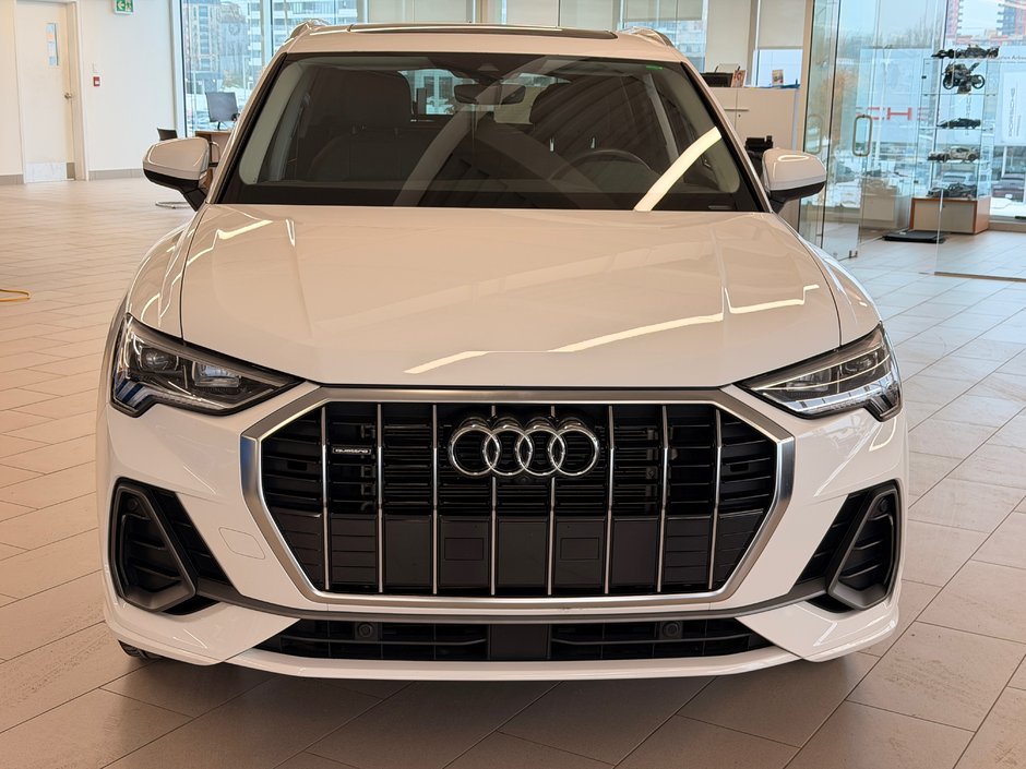 2022 Audi Q3 Technik-1