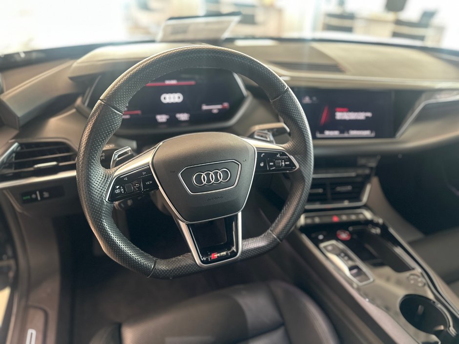 Audi RS e-tron GT  2022-15