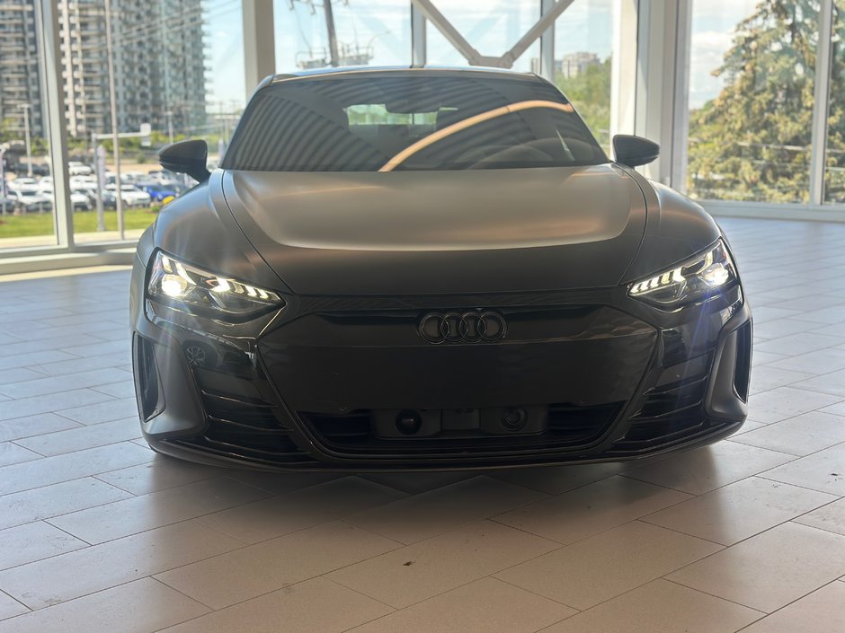 Audi RS e-tron GT RS 2023-2