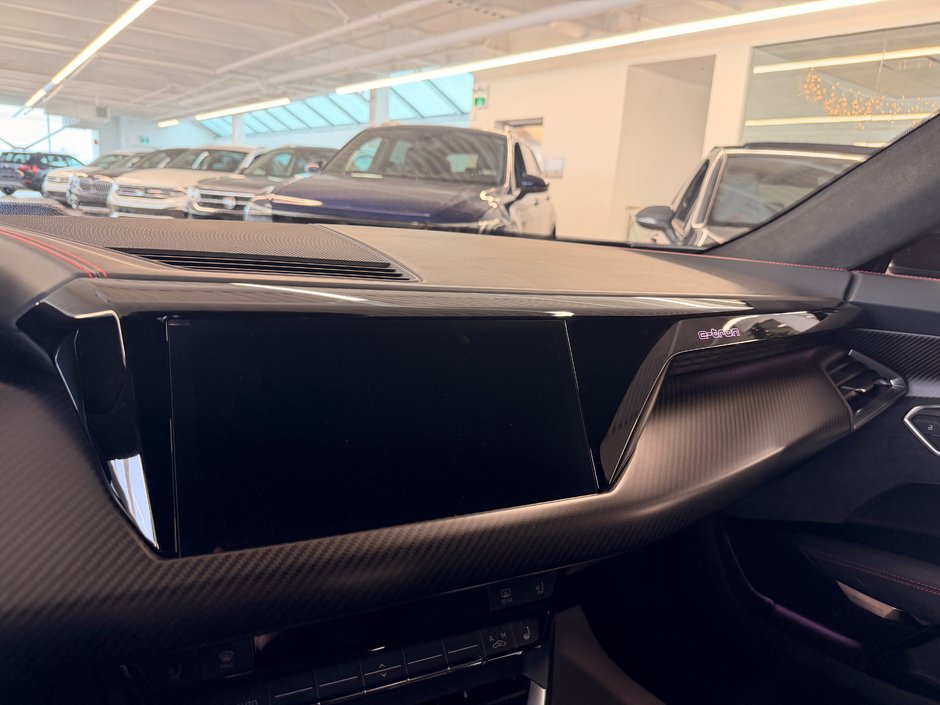 Audi RS e-tron GT RS 2023-20