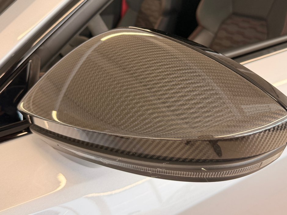 Audi RS e-tron GT RS 2023-8