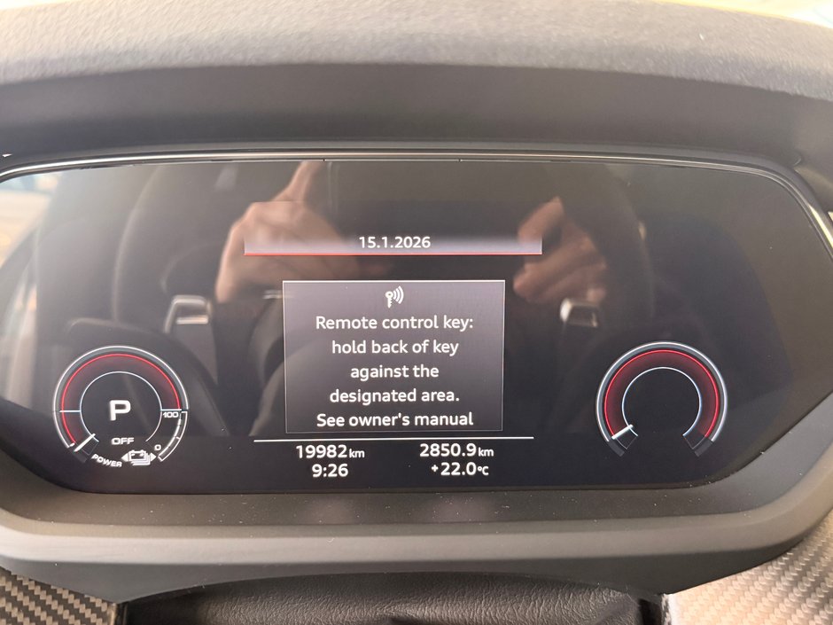 Audi RS e-tron GT RS 2023-18