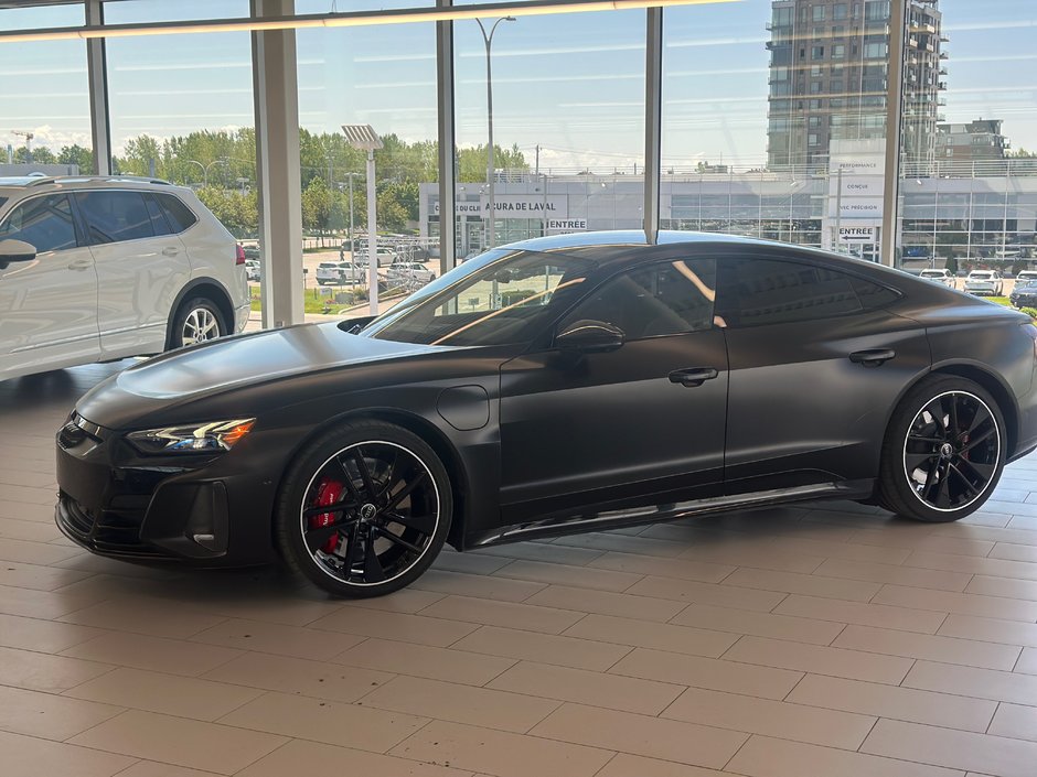 Audi RS e-tron GT RS 2023-4