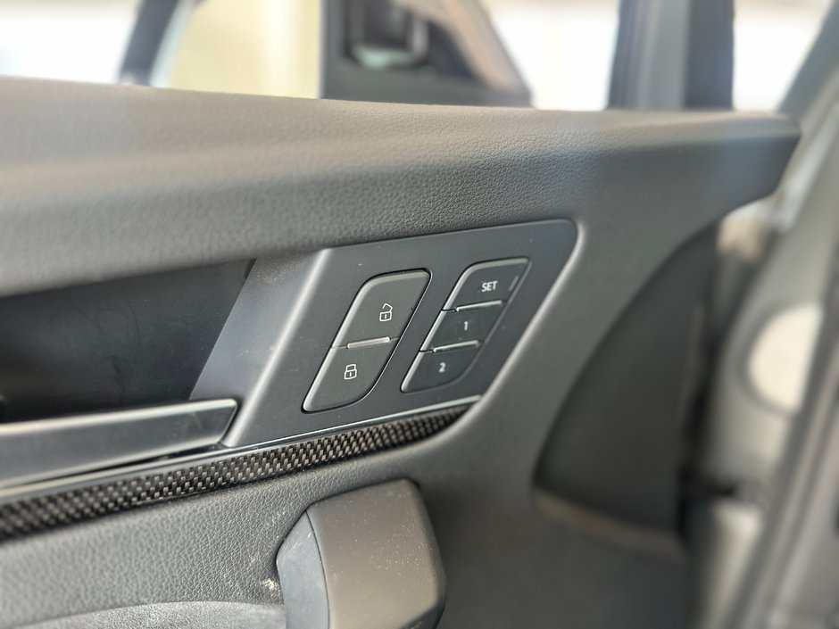2023 Audi SQ5 Progressiv-25
