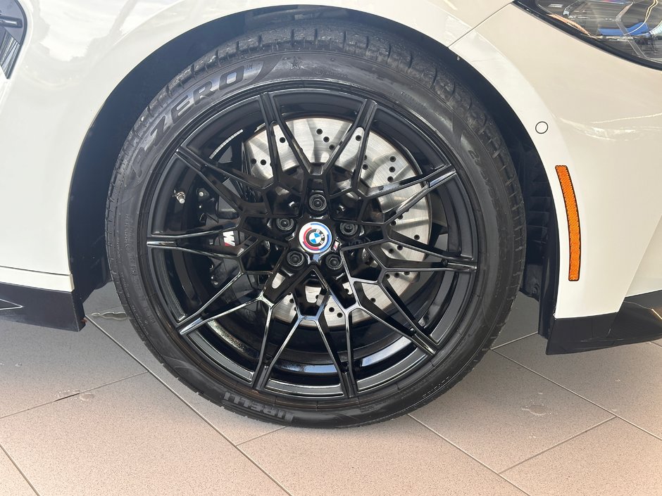 2023 BMW M4 Competition M xDrive-4