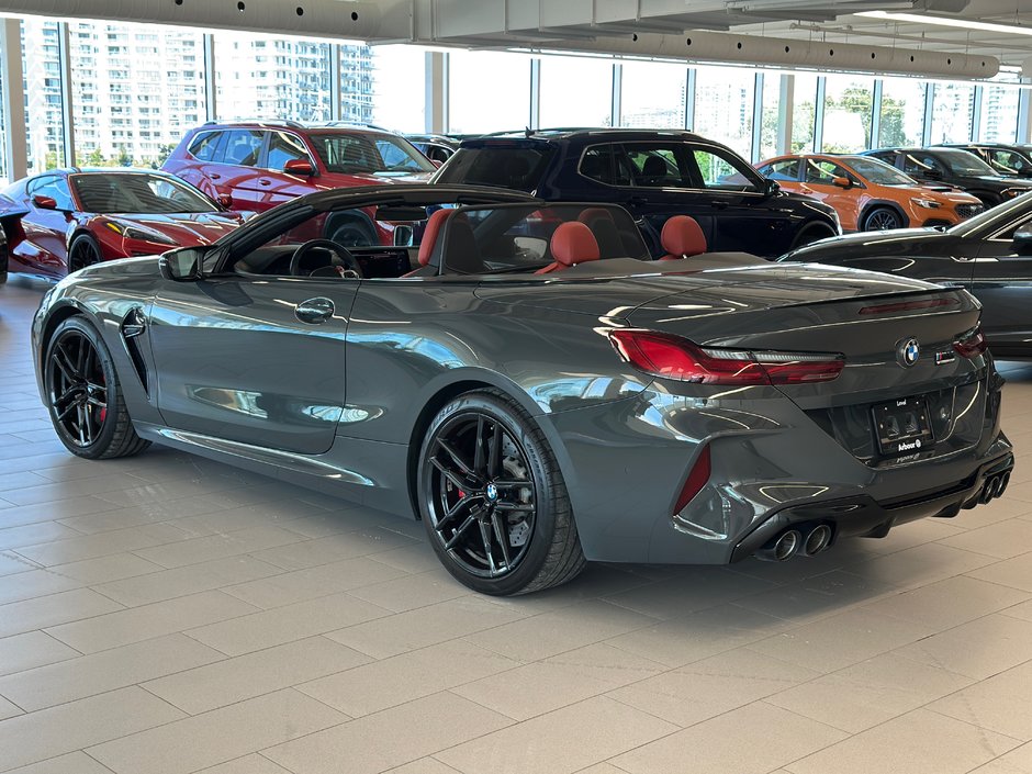 BMW M8 Competition 2023-7
