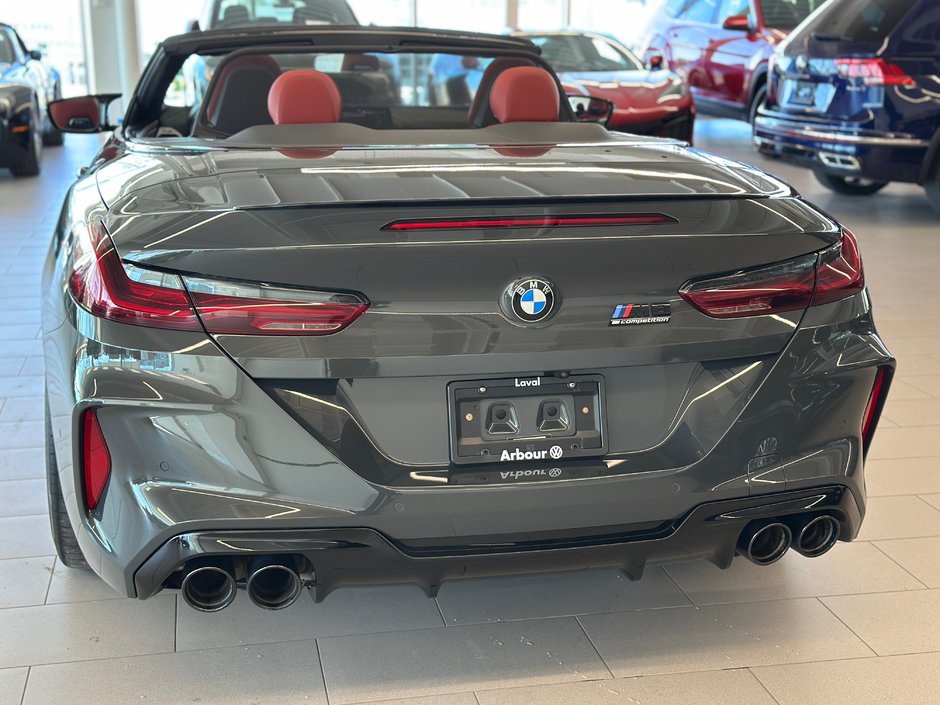 BMW M8 Competition 2023-8