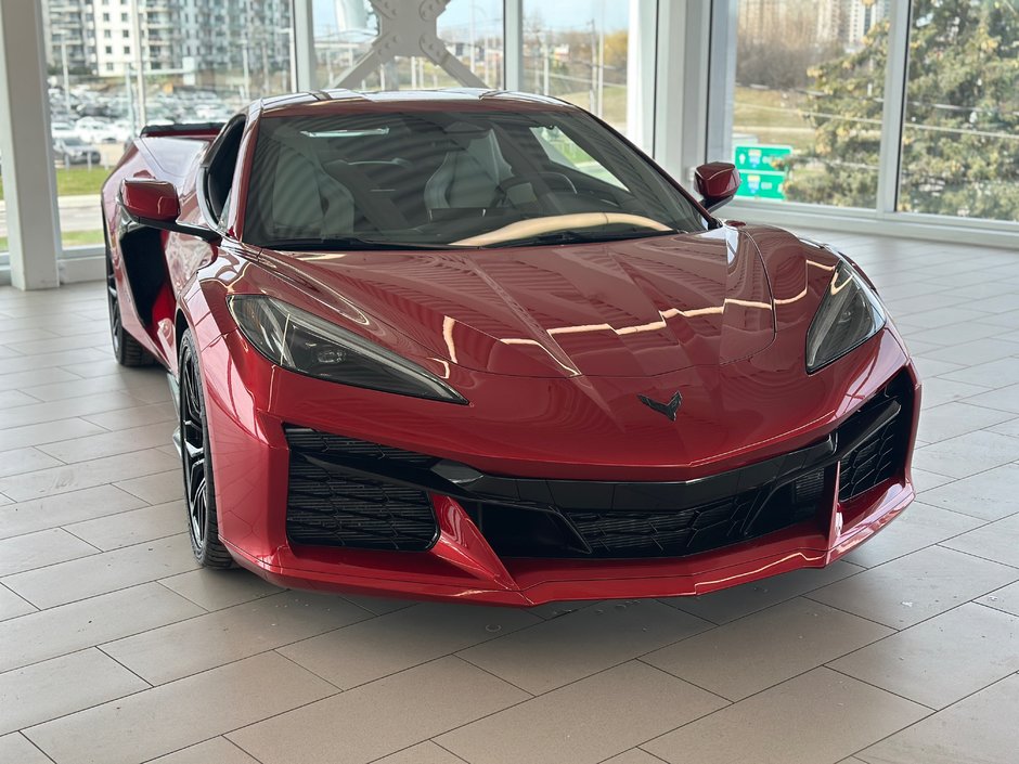 Chevrolet Corvette 1LZ 2024-21
