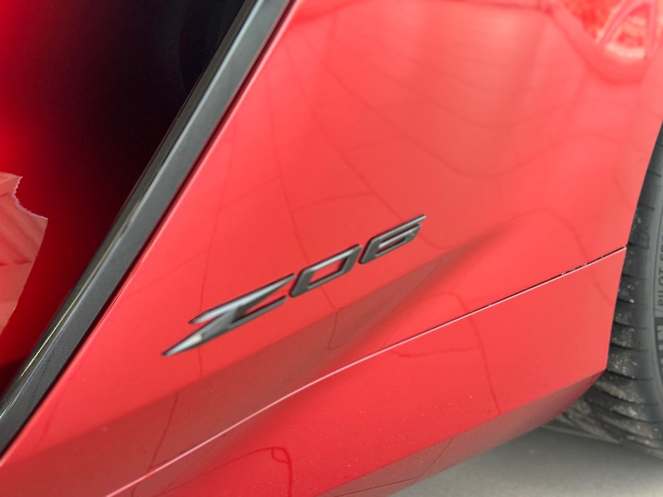 Chevrolet Corvette 1LZ 2024-17