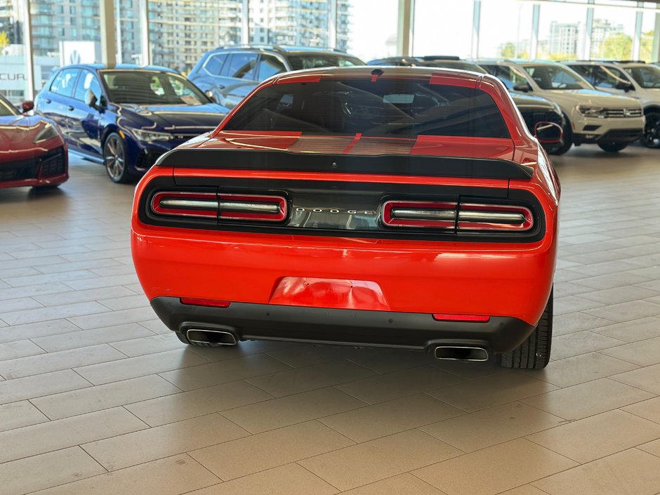 2017 Dodge Challenger R/T-4