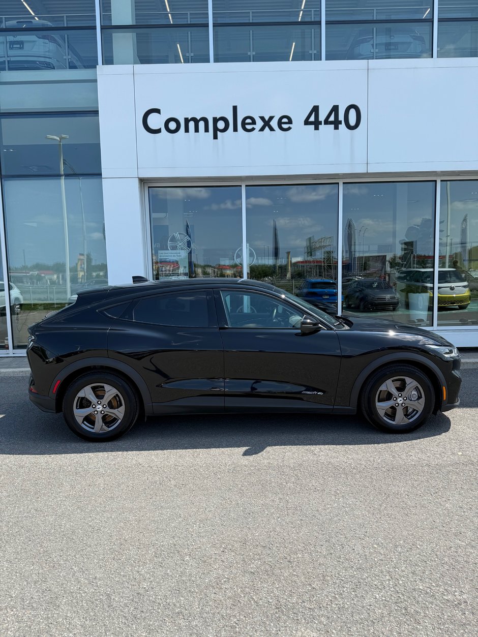 2023 Ford Mustang Mach-E Select-1