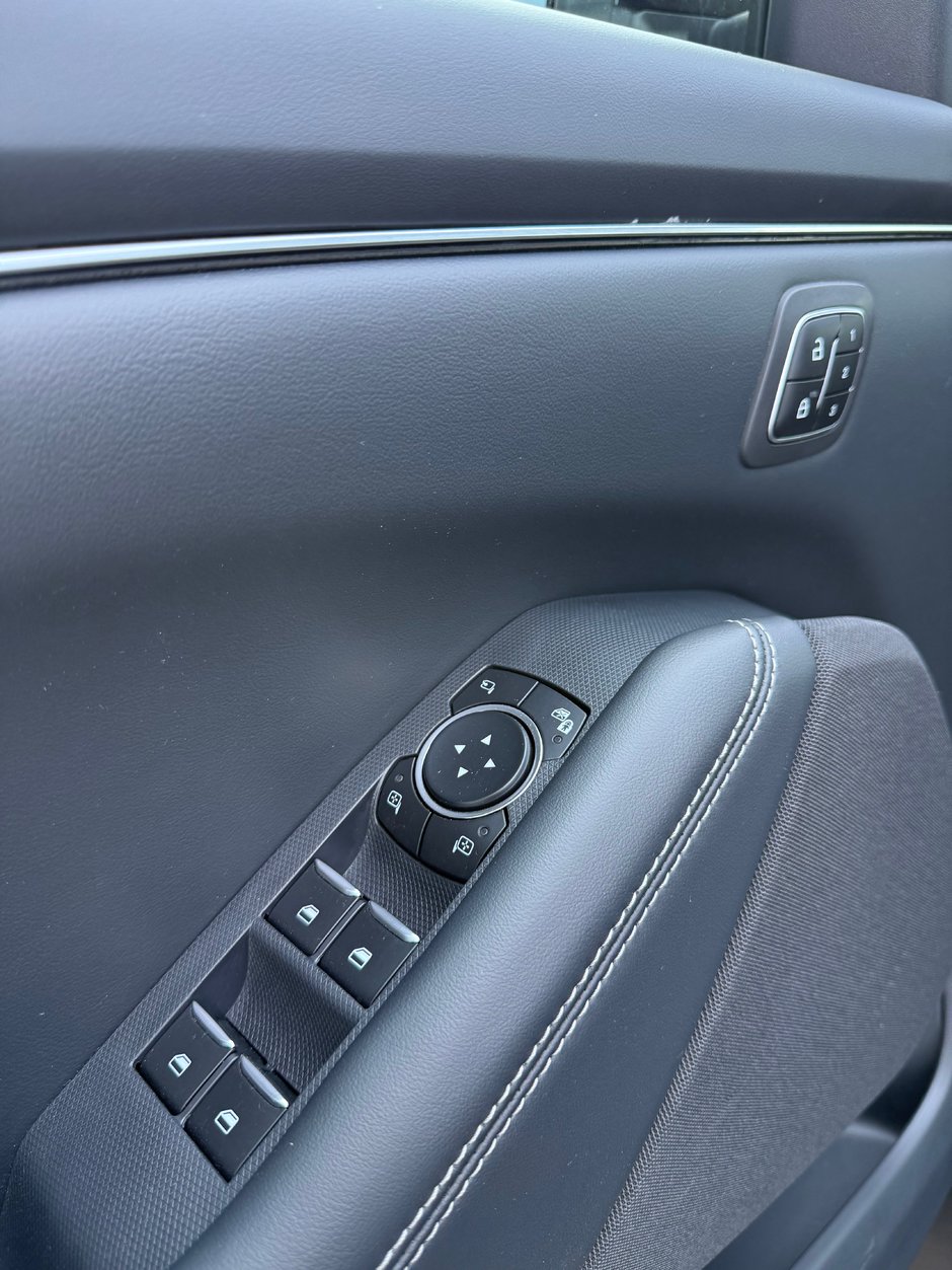 2023 Ford Mustang Mach-E Select-9