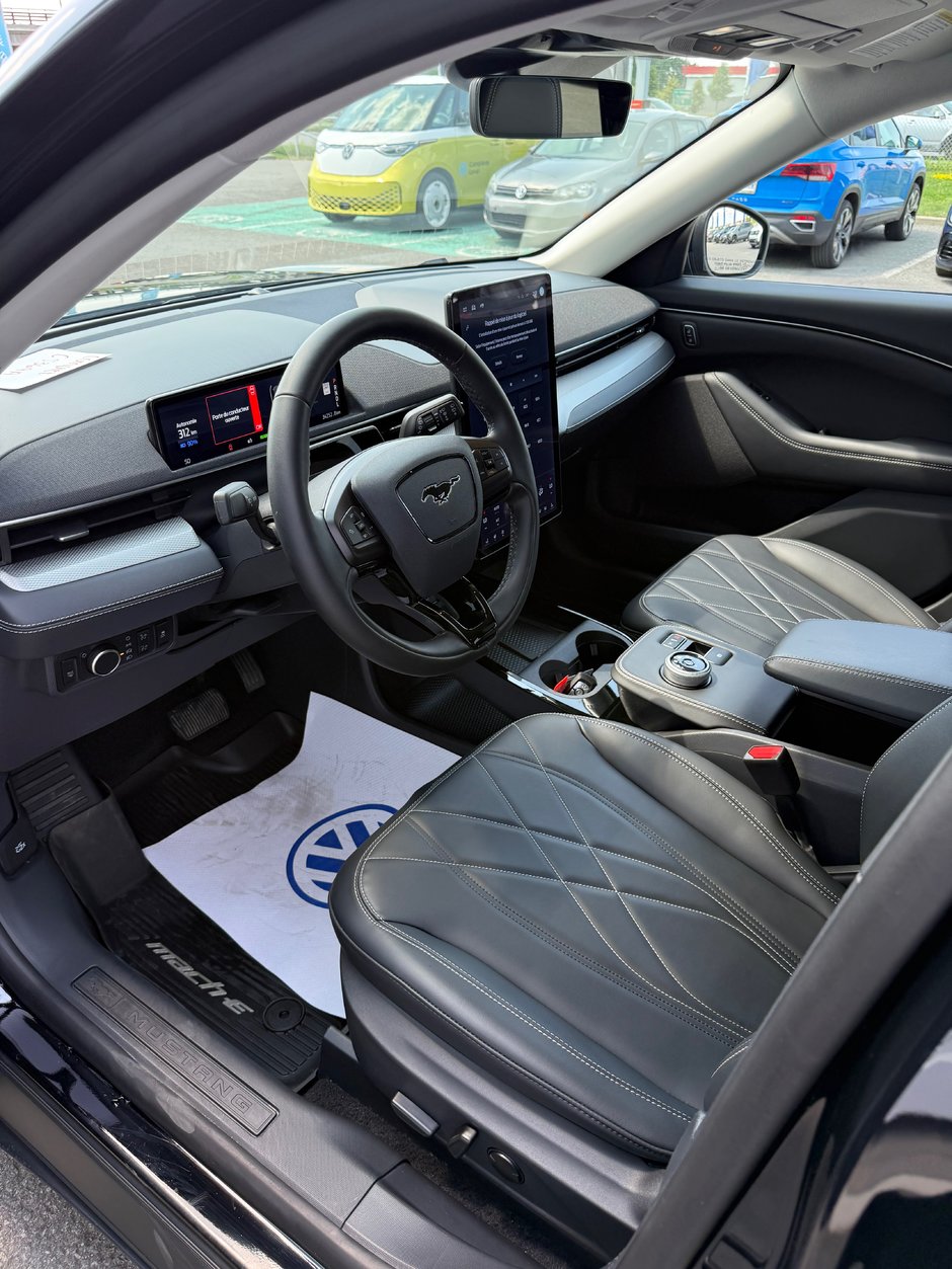2023 Ford Mustang Mach-E Select-8