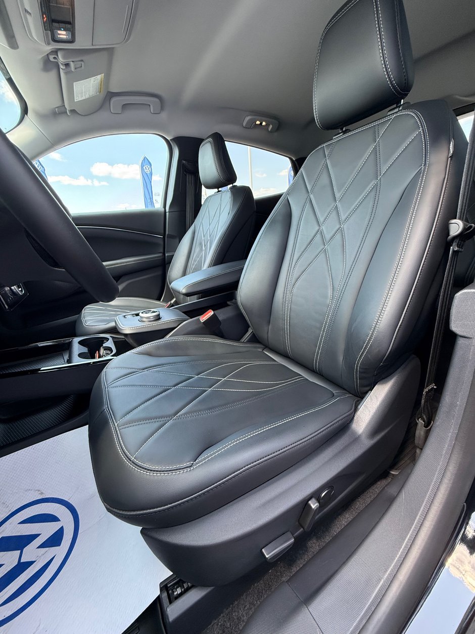 2023 Ford Mustang Mach-E Select-10
