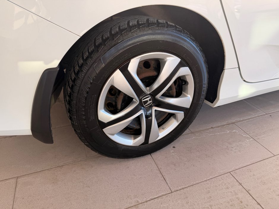 Honda Civic Sedan LX 2017-6