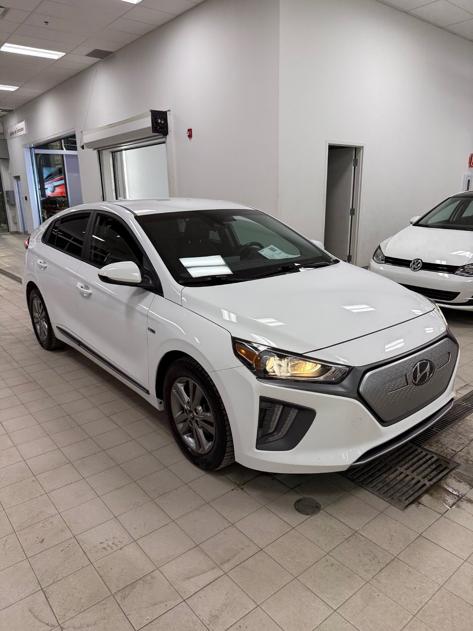 2020 Hyundai Ioniq Electric Preferred-1