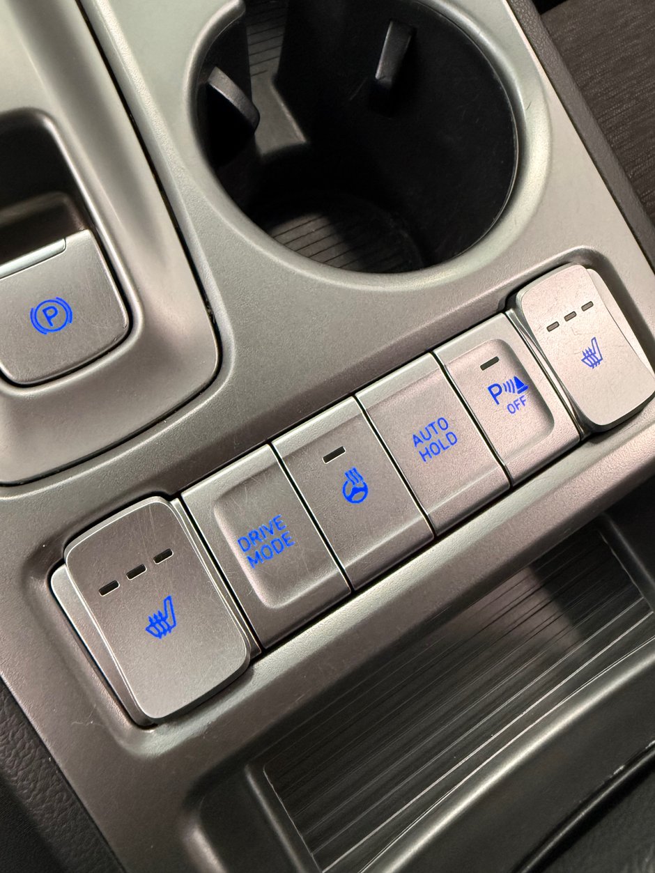 2020 Hyundai Kona Electric Preferred w/Two-Tone Roof-9