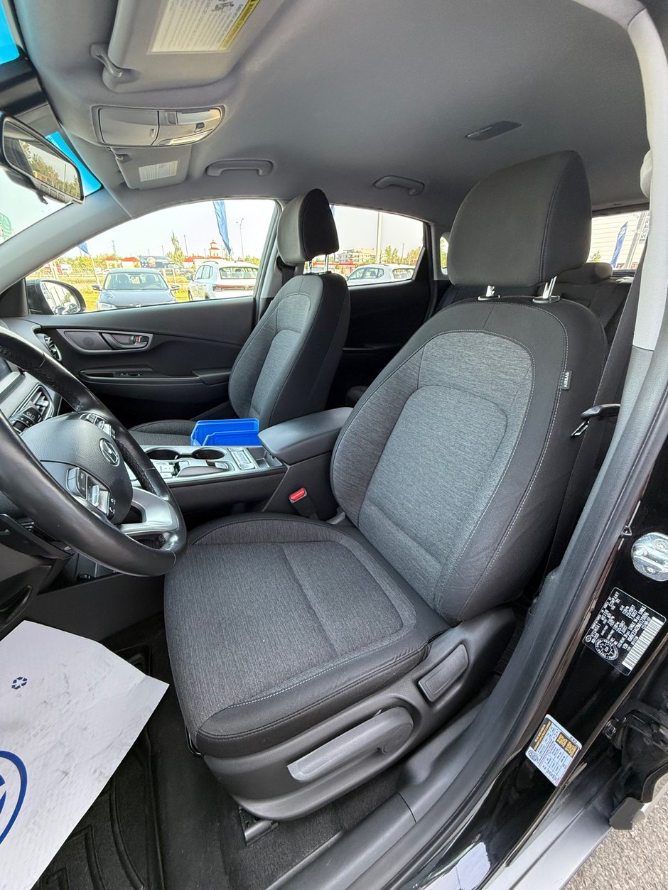 2021 Hyundai KONA ELECTRIC Preferred-11