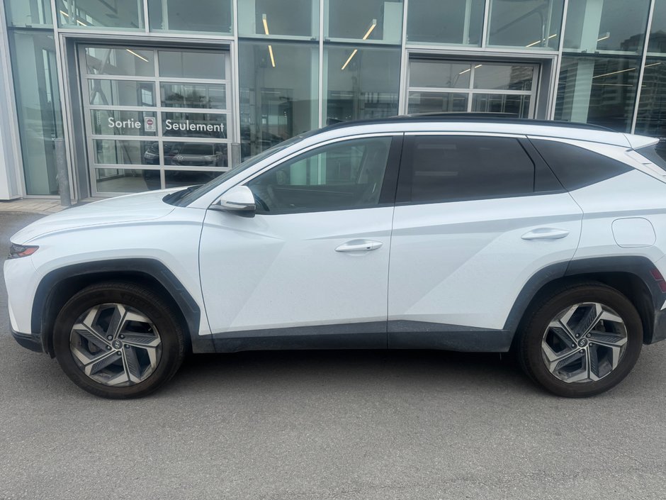 Hyundai Tucson Plug-In Hybrid Luxury 2023-4