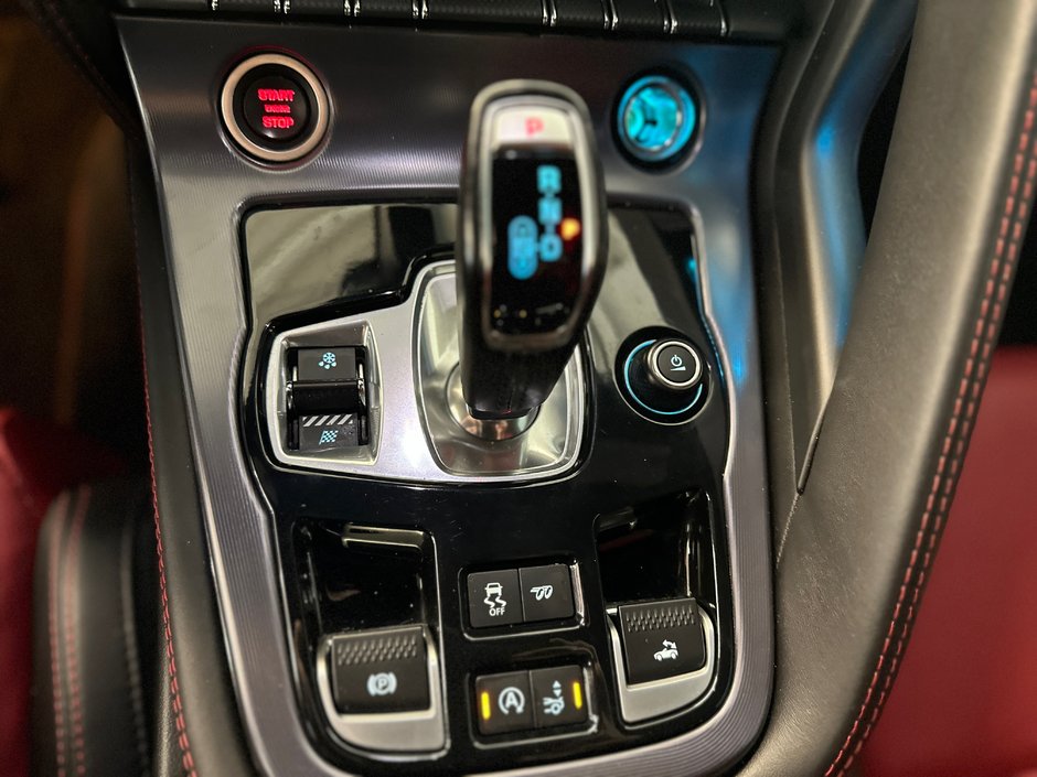 2022 Jaguar F-TYPE P575 R-16