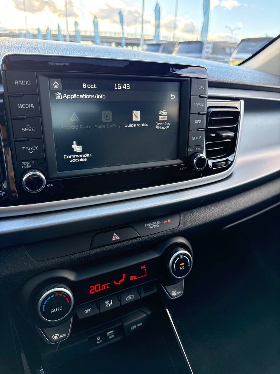 2020 Kia Rio 5-door-13