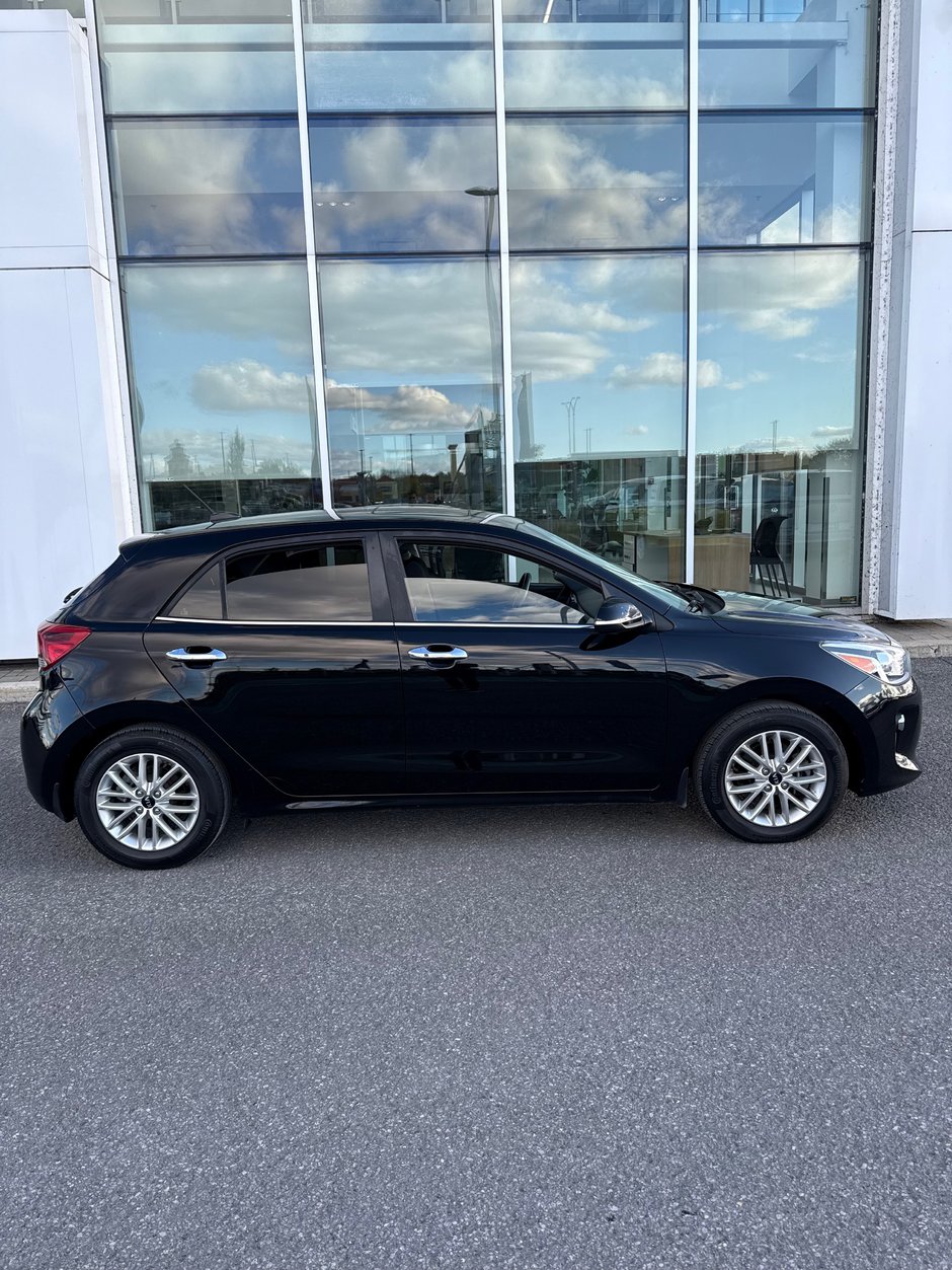 2020 Kia Rio 5-door-1