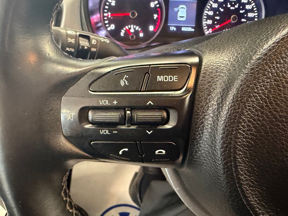 2020 Kia Rio 5-door EX-11