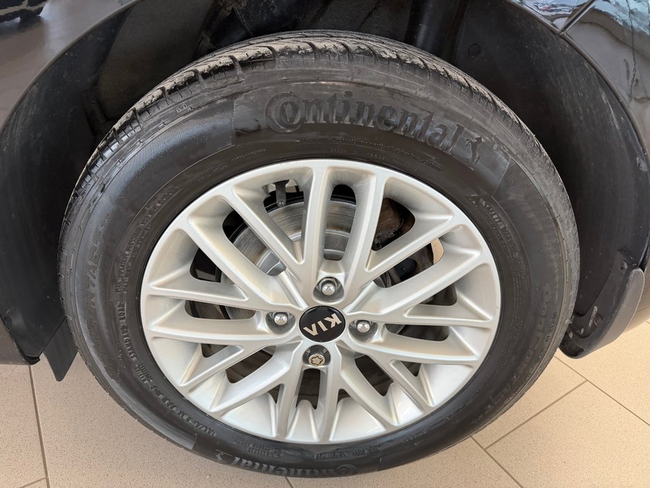 2020 Kia Rio 5-door EX-15