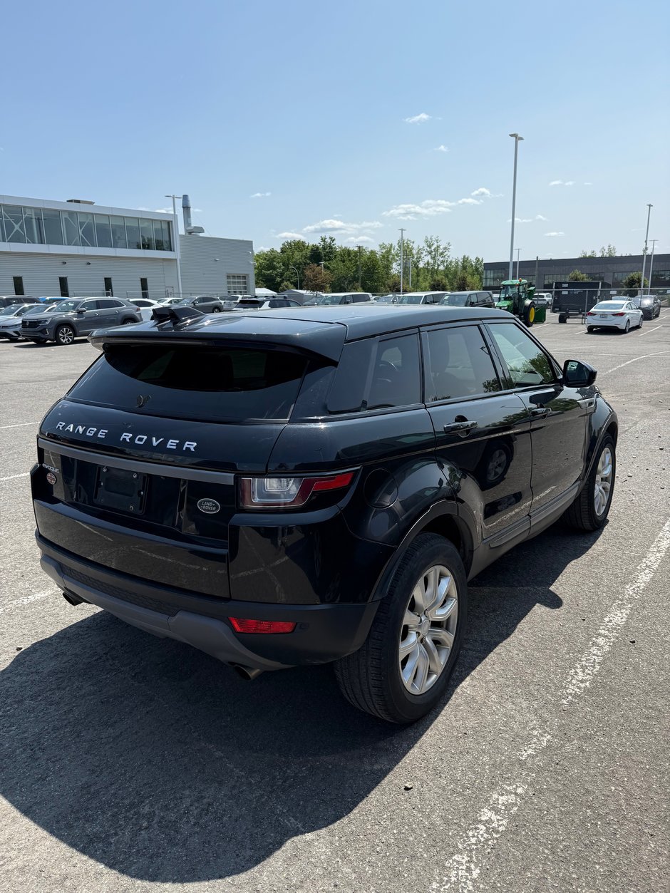 2018 Land Rover Range Rover Evoque SE-3