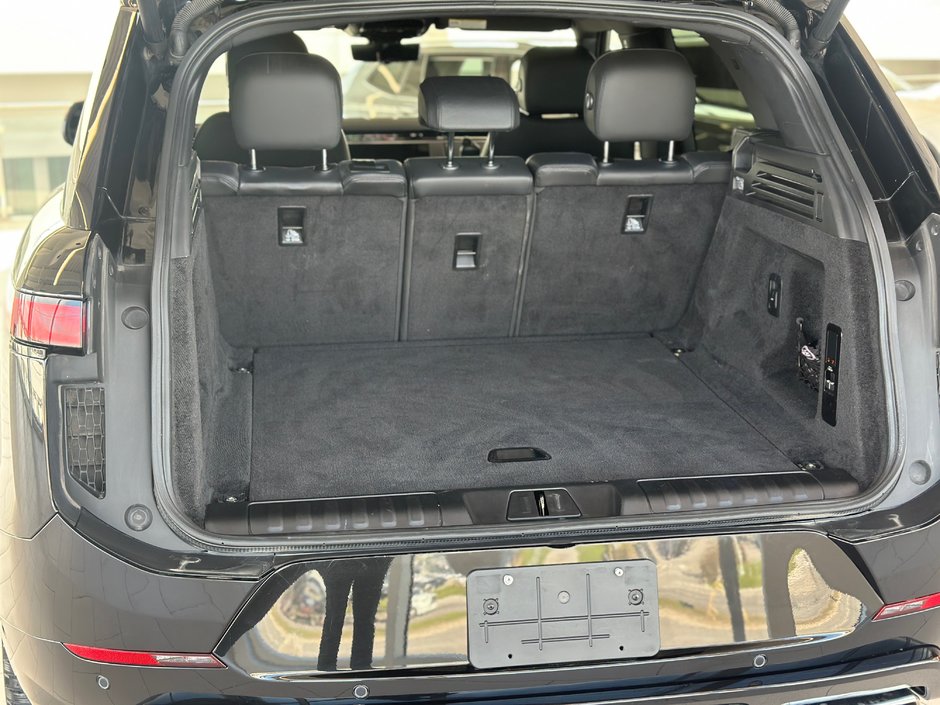 2023 Land Rover Range Rover Sport Dynamic S-23