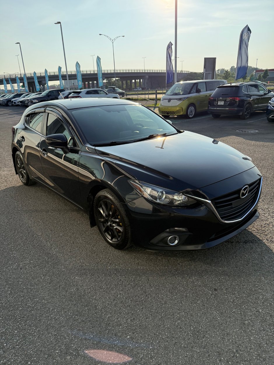 2015 Mazda 3 GS-2