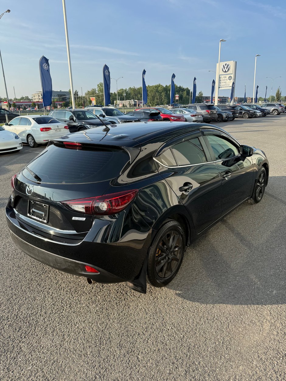 2015 Mazda 3 GS-3